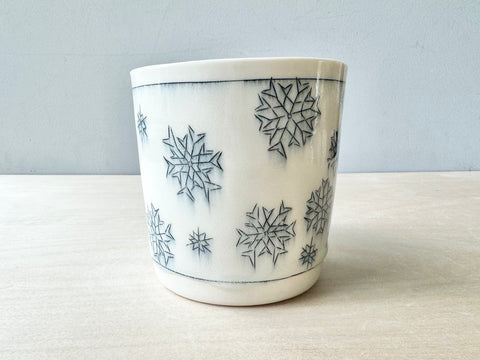 Snowflake Mug - 16oz