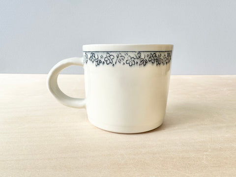 Tiny Flowers Large Mug (20 oz)