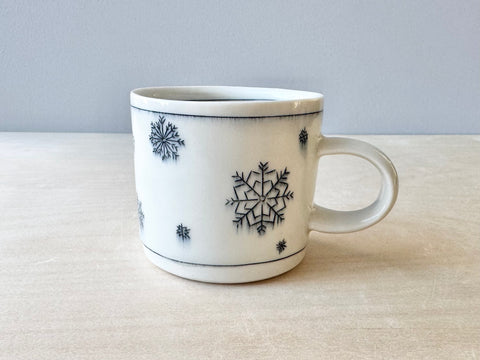 Small Snowflake Mug (12 oz)