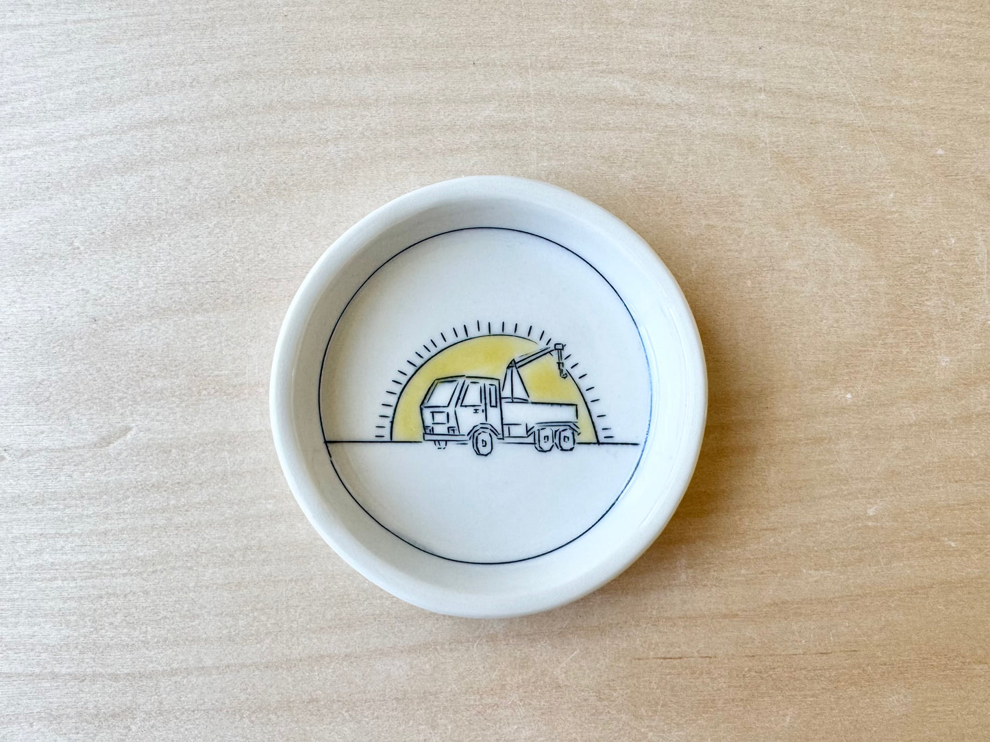 Tow Truck Teeny Tiny Round Dish