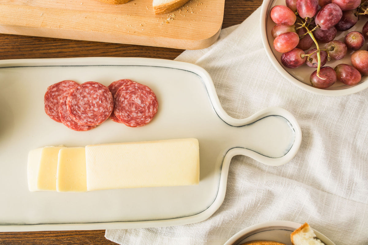 Simple Line Cheeseboard