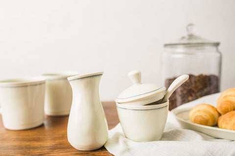 Simple Line Creamer