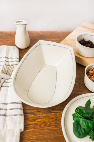 Simple Line Serving Dish