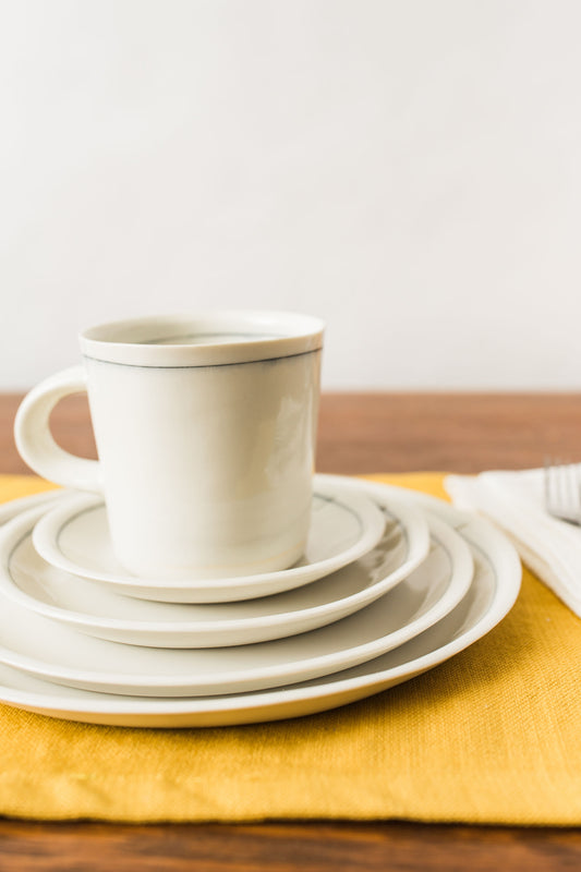 Simple Line Mug
