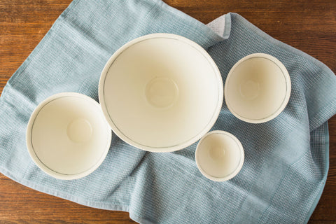 Simple Line Nesting Bowls