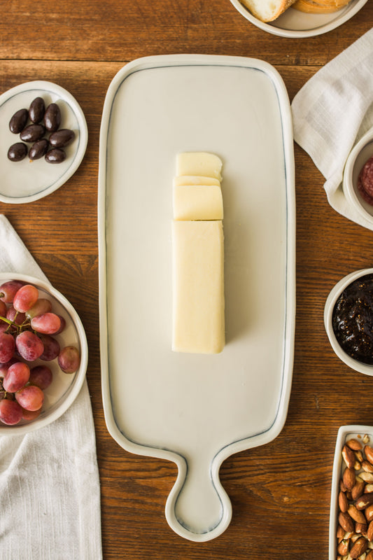 Simple Line Cheeseboard